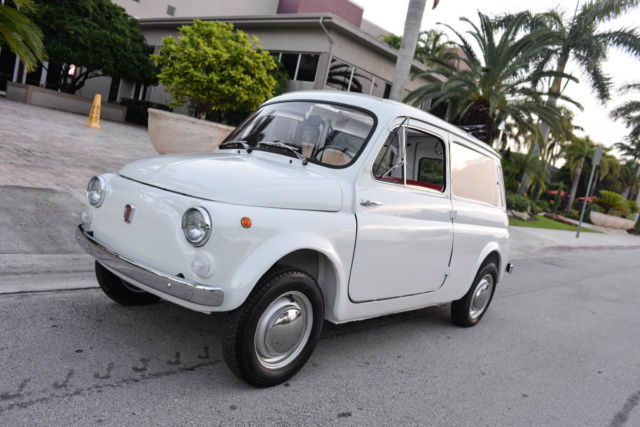 1973 Fiat 500 Giardiniera ragtop! Classic 1973 Fiat 500 Restored! Suicide Doors! Ragtop!