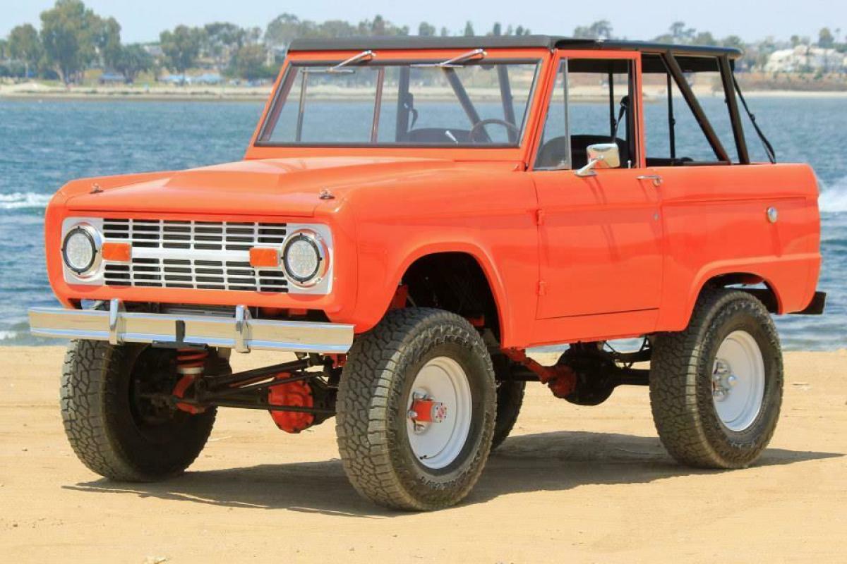 1973 Ford Bronco LUBER lifted Un Cut 302 V8 Auto Loaded with Options 1973 Ford Bronco