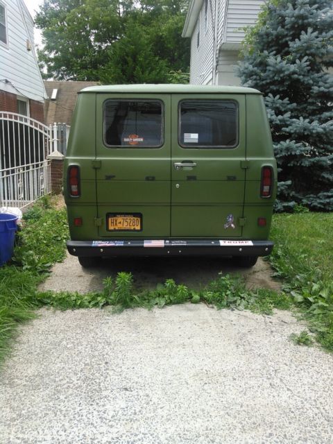 1973 Ford E-Series Van Base - photo 4
