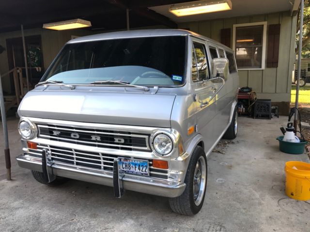 1973 Ford E-Series Van - photo 13