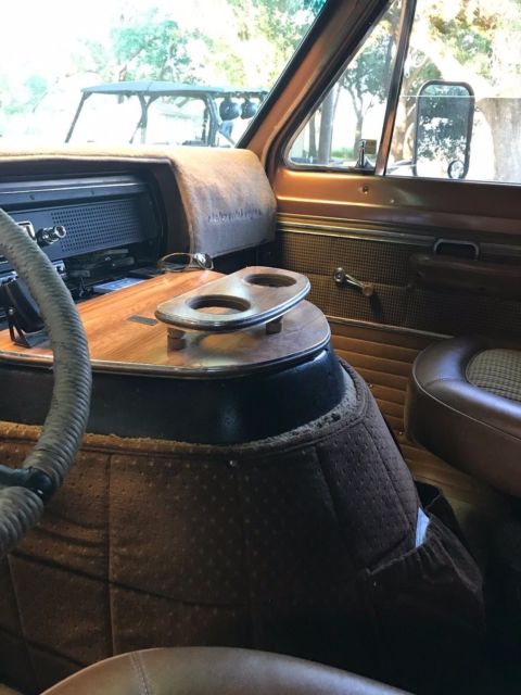 1973 Ford E-Series Van - photo 9