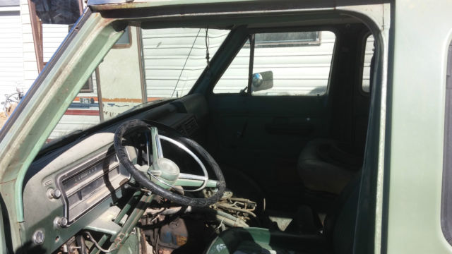 1973 Ford E-Series Van - photo 9