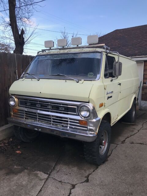 1973 Ford E-Series Van - photo 2