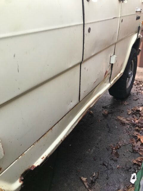 1973 Ford E-Series Van - photo 5