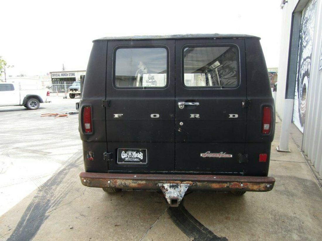 1973 Ford Econoline Van - photo 8