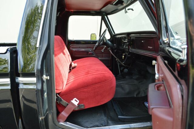 1973 Ford F-250 - photo 13