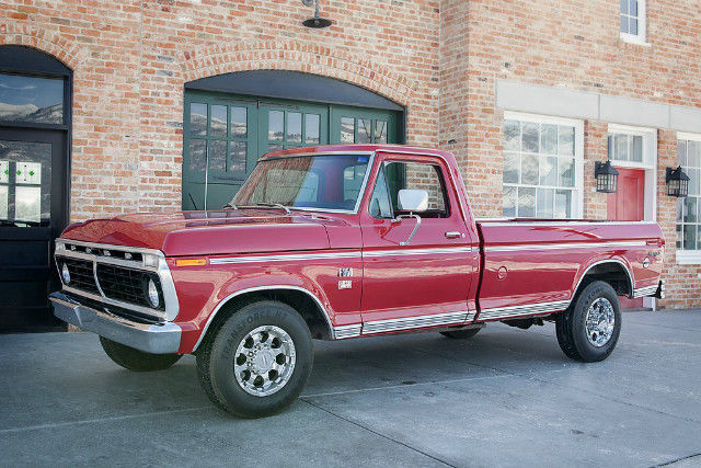 1973 Ford F-350 (SWR) Super Camper Special - photo 4