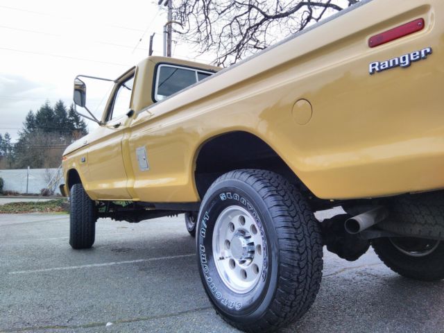 1973 Ford F-250 Ford Truck F-150 F-250 F350 4x4 Highboy - photo 4