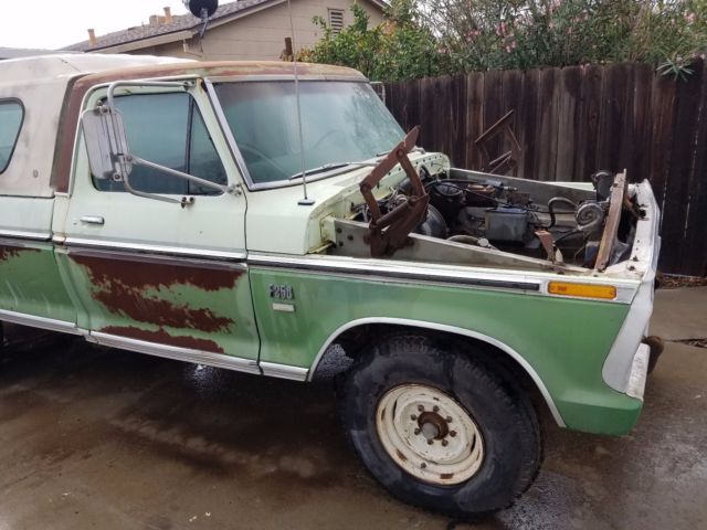 1973 Ford F-250 - photo 2