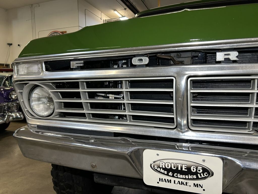 1973 FORD F-250 Highboy 4x4 - photo 10