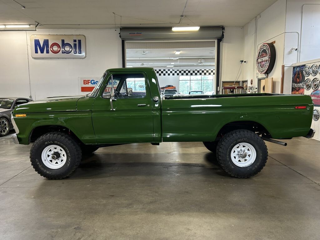 1973 FORD F-250 Highboy 4x4 - photo 8