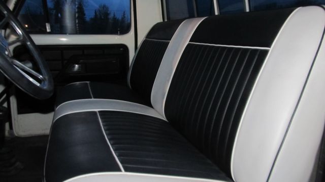 1973 Ford F-250 Custom - photo 2