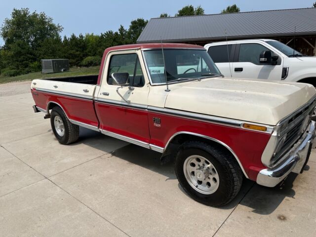 1973 Ford F250 Pickup Red RWD Automatic Ranger XLT Camper Special 1973 Ford F250 Ranger XLT Camper Special