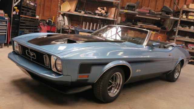 1973 Ford Mustang Convertible! Rebuilt 302 v8! P/S, Power Top! RARE! - photo 2