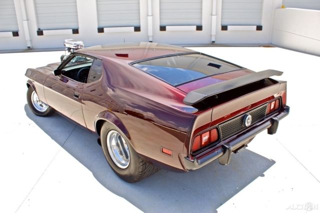 1973 Ford Mustang Mach 1 Fastback Pro-Touring / 900+HP / NOS / 514 Supercharged V8 - photo 6