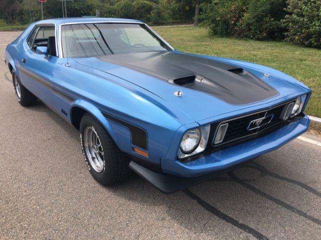 1973 FORD MUSTANG V-8 AUTOMATIC POWER STEERING POWER BRAKES RESTORED 1973 Ford Mustang MACH 1 TRIM