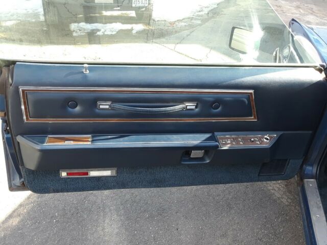 1973 Ford Thunderbird -- - photo 12