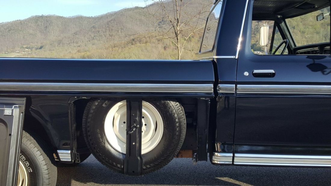 1973 Ford F350 XLT - photo 9