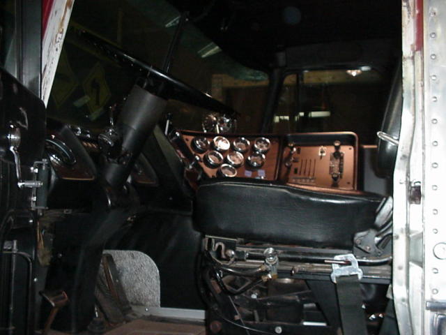 1973 GMC Astro standard - photo 3