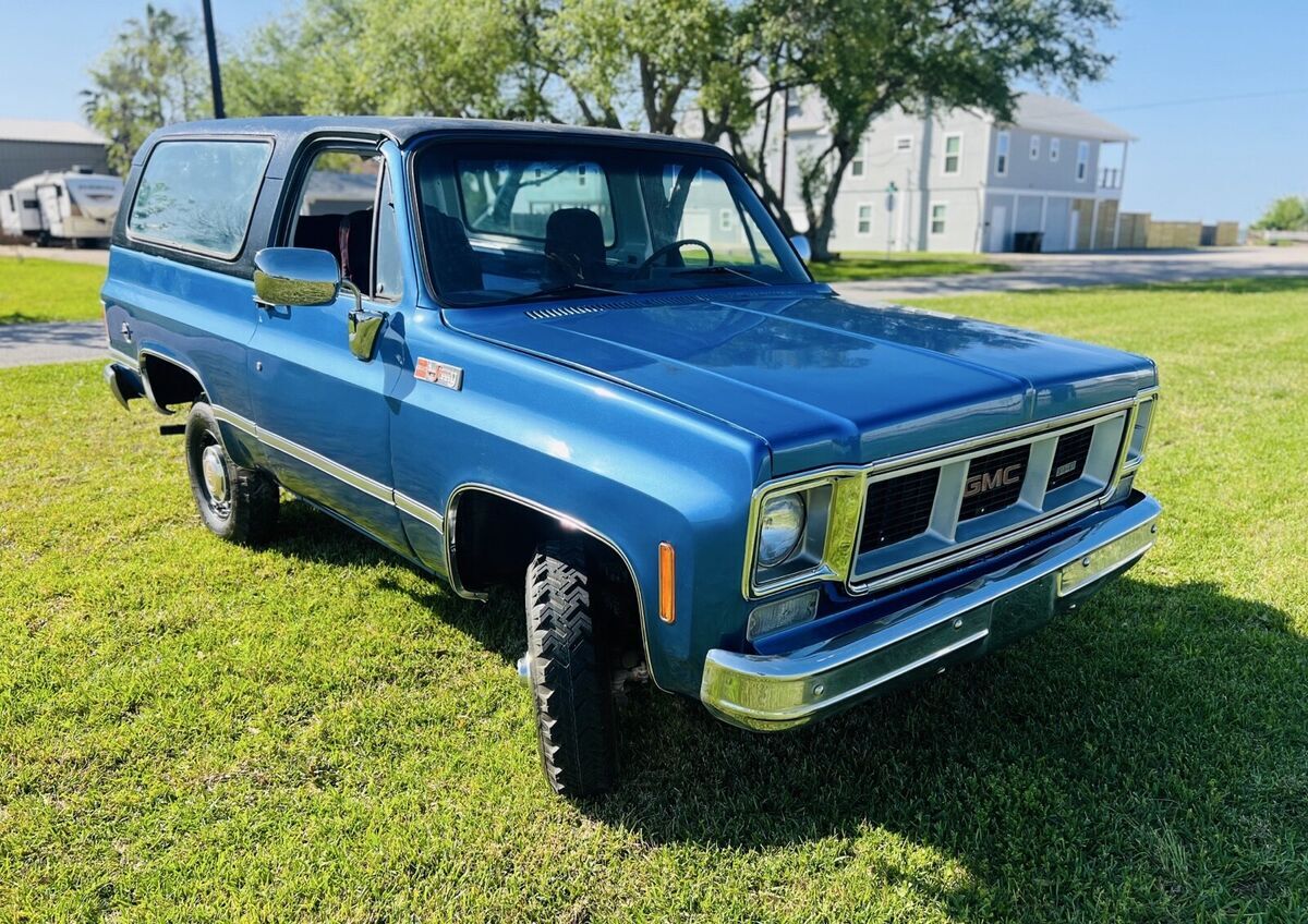 1973 GMC Jimmy 4 x 4 - photo 6