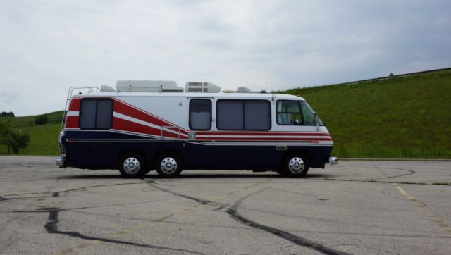 1973 GMC Motorhome - photo 12
