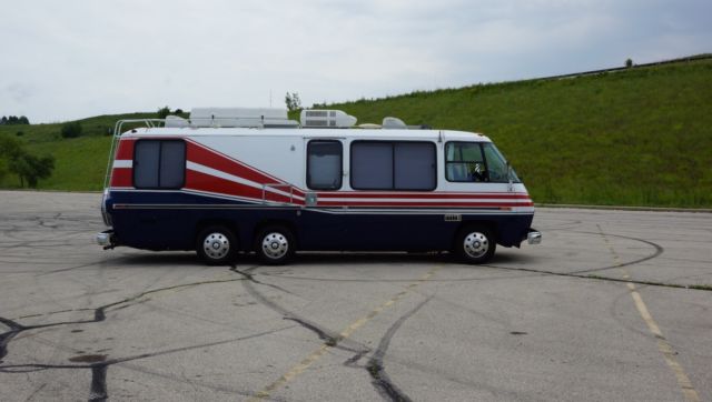 1973 GMC Motorhome - photo 13