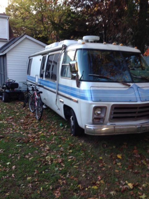 1973 gmc motorhome blue and white front wheel drive 1973 GMC Other Rv motorhome