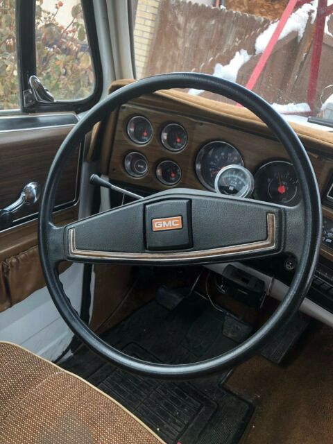 1973 GMC Sierra 3500 - photo 10