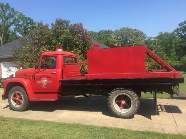 1973 International Harvester 1600 loadstar - photo 2