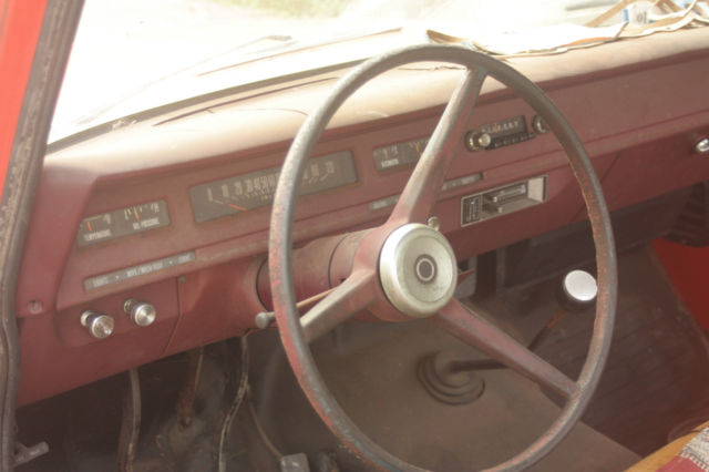 1973 International Harvester 1110 PICKUP TRUCK REGULAR CAB 2-DOOR - photo 9