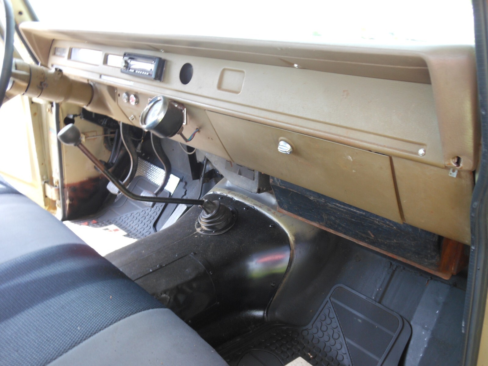 1973 International Harvester 1/2 Ton Pickup - photo 5