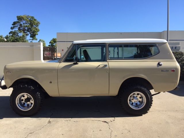 1973 International Harvester Scout II 2 Khaki Tan Rebuilt Engine less than 200mi 1973 International Harvester Scout Harvester