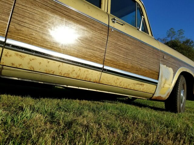 1973 International Harvester Travelall - photo 10