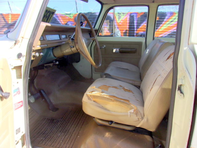 1973 International Harvester Travelall - photo 9