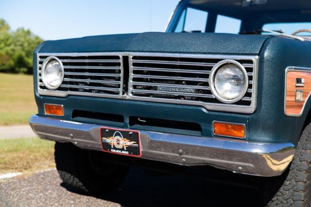 1973 International Harvester Other Wagonmaster ½-ton Custom 4x4 Pickup - photo 4