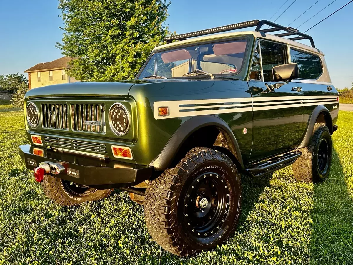 1973 International Scout II SUV Green 1973 International Scout II
