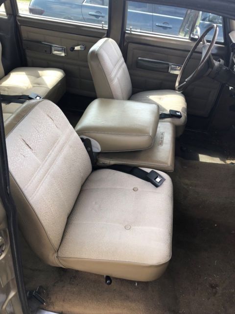 1973 International Harvester Travelall CUSTOM0 - photo 9