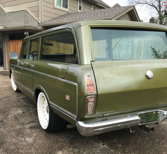 1973 International Harvester Travelall - photo 4
