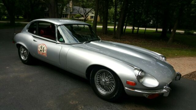 1973 Jaguar E-Type 2 + 2 1973 Jaguar E-Type