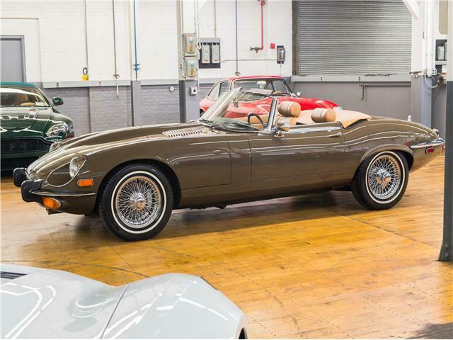 1973 Jaguar E-Type S III - photo 2