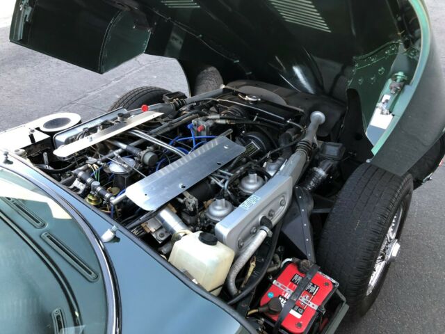 1973 Jaguar E-Type roadster - photo 13
