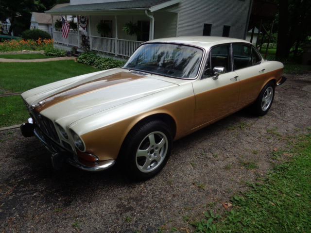 1973 Jaguar XJ6 Base