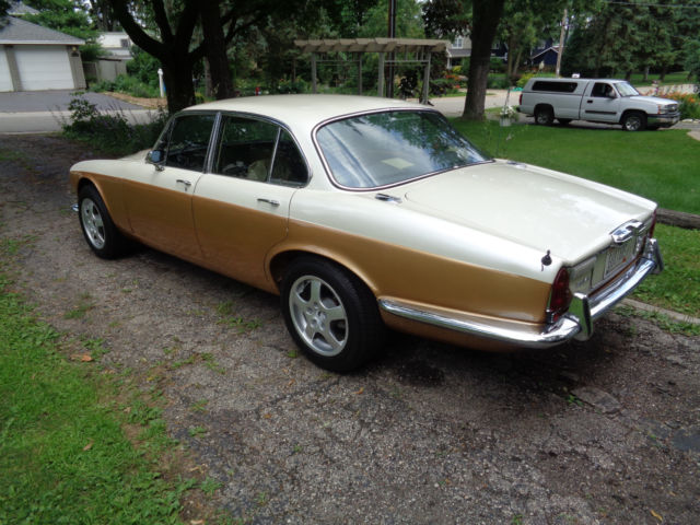 1973 Jaguar XJ6 Base - photo 5