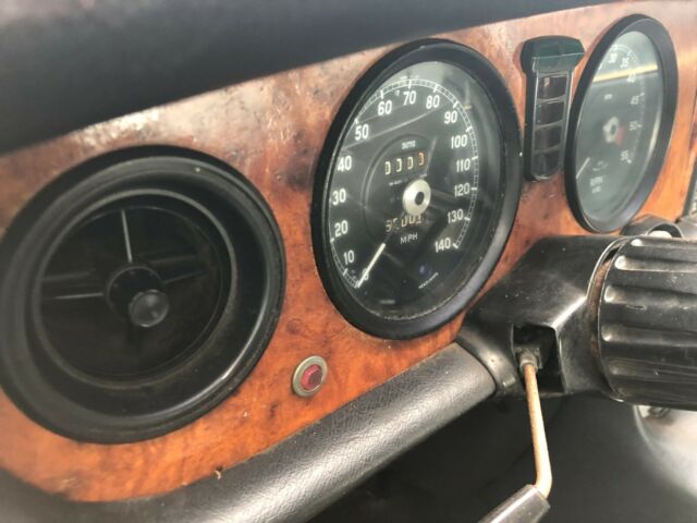 1973 Jaguar XJ6 Sedan - photo 9