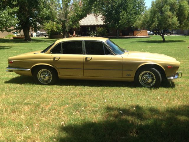 1973 Jaguar XJ6 - photo 3