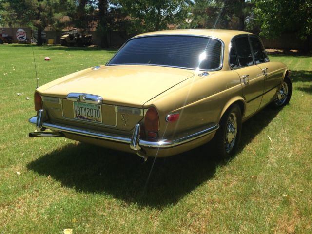 1973 Jaguar XJ6 - photo 4