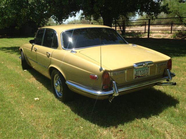 1973 Jaguar XJ6 - photo 5