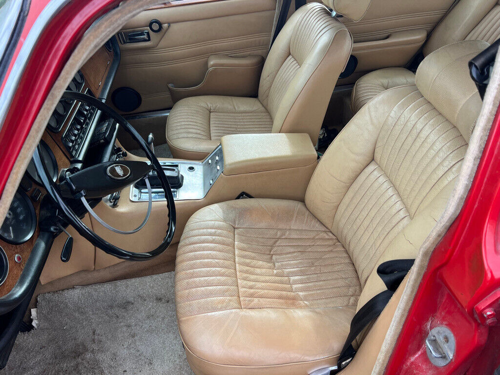 1973 Jaguar XJ6 - photo 13