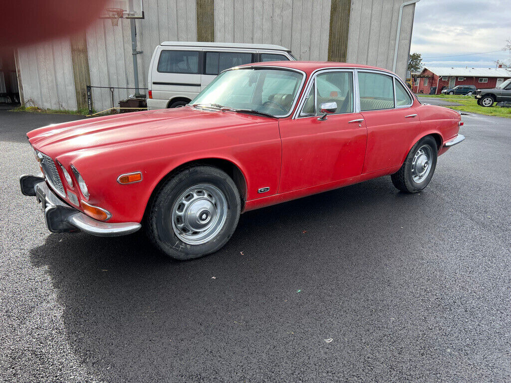 1973 Jaguar XJ6 - photo 6