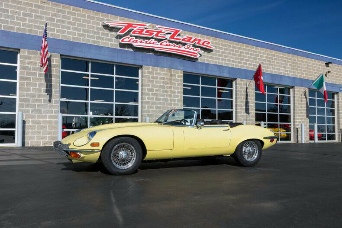 1973 Jaguar XKE 1973 Jaguar XK 2+2